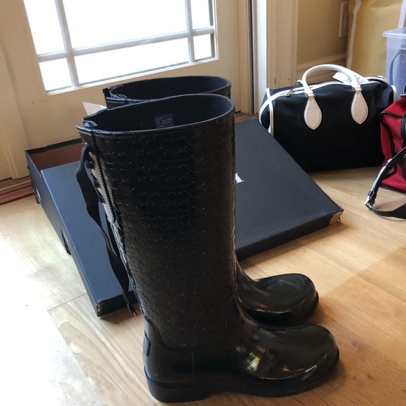 NIB Coach leather rain boots size 11b - Picture 3 of 4